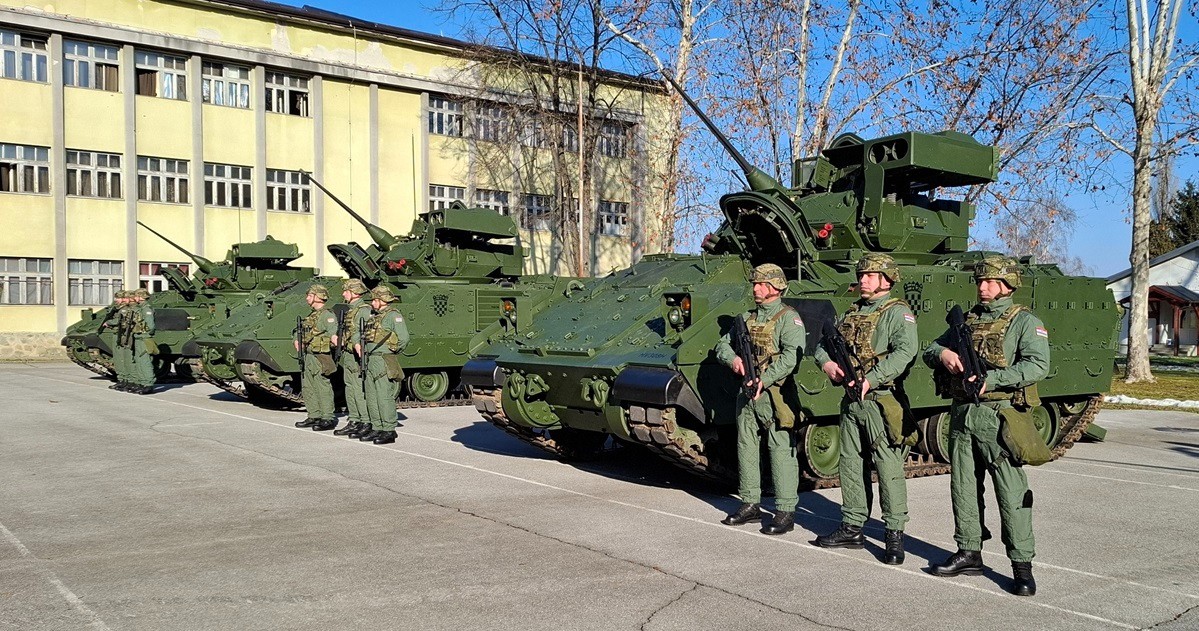 U Našice stigla prva četiri borbena vozila Bradley